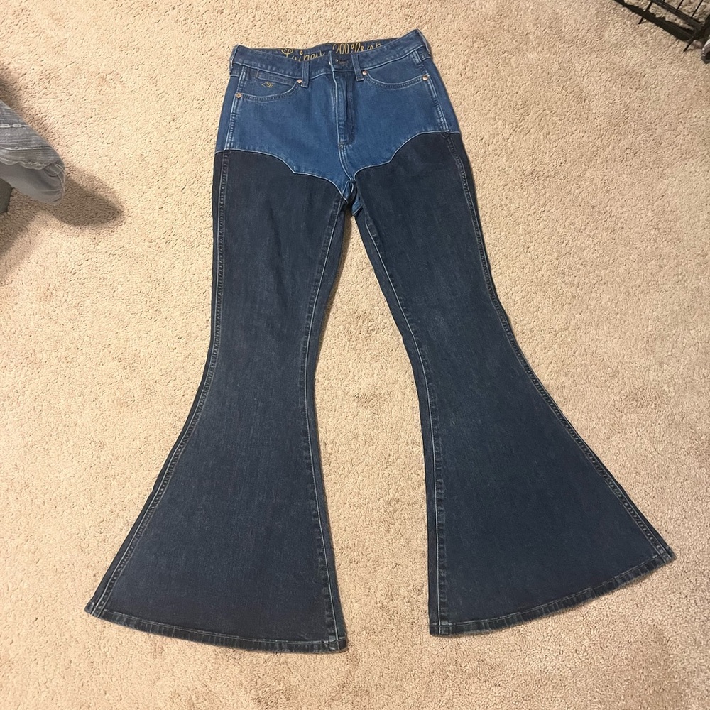 Lainey Wilson Bell Bottoms